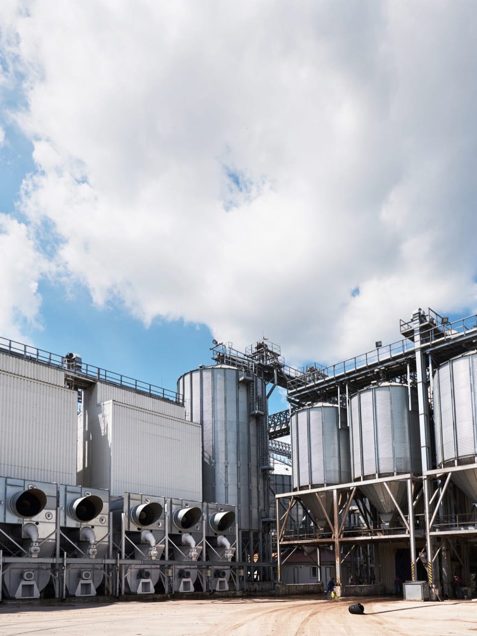 agricultural-silos-building-exterior